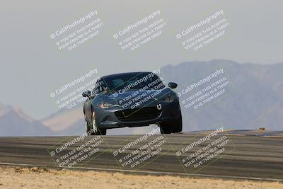 media/Jan-26-2025-SCCA SD (Sun) [[bcf61ed115]]/2-Intermediate/Session 3 Turn 9/